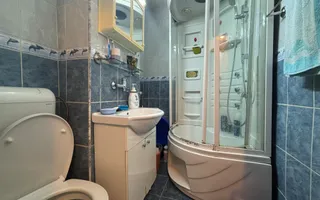 Apartament cu 3 camere, zona Retezat ! - Poză 12