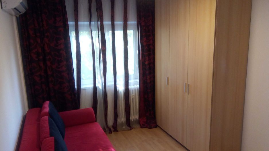 APARTAMENT 3 CAMERE ZONA APUSULUI - Poză 1