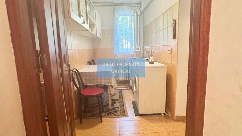 Apartament 2 camere, central, parter – Giurgiu - Poză 1