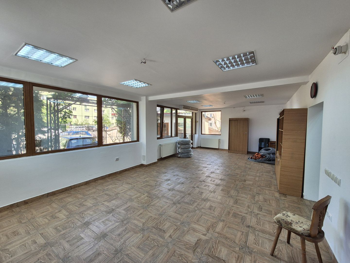 Spatiu comercial 95 mp - 1 Decembrie - Ilfov - Poză 1