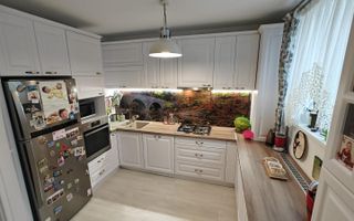 Apartament cu 3 camere, bloc nou,  situat in cartierul Europa! - Poză 3