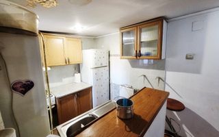 Investiție ideală în centrul Ploieștiului – 2 camere, 31.900 € neg. - Poză 20