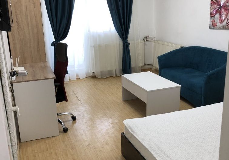 De vanzare apartament 2 camere Drumul Taberei - Poză 1