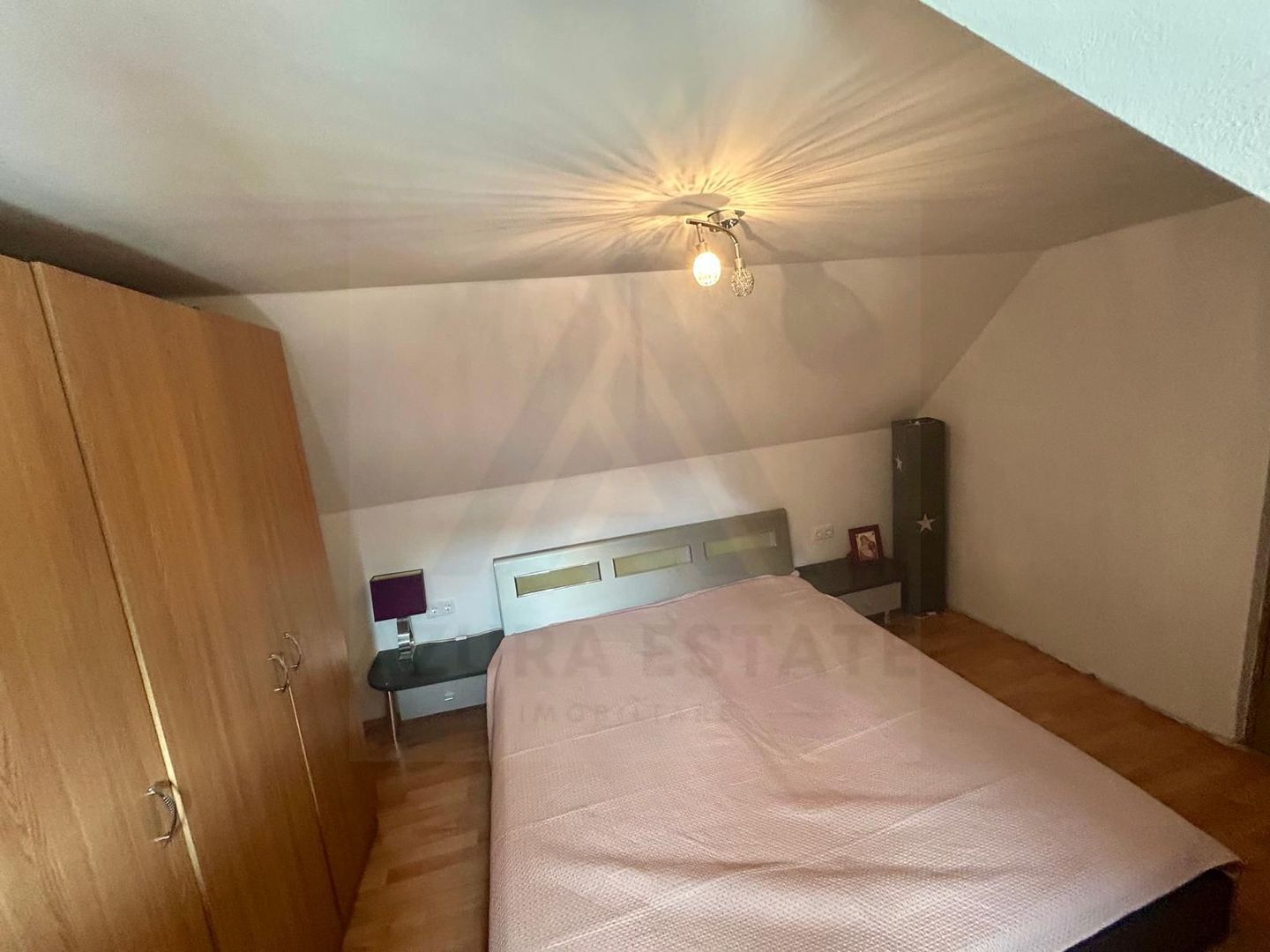 Casa 4 camere 100 mp Tiglari - Poză 10