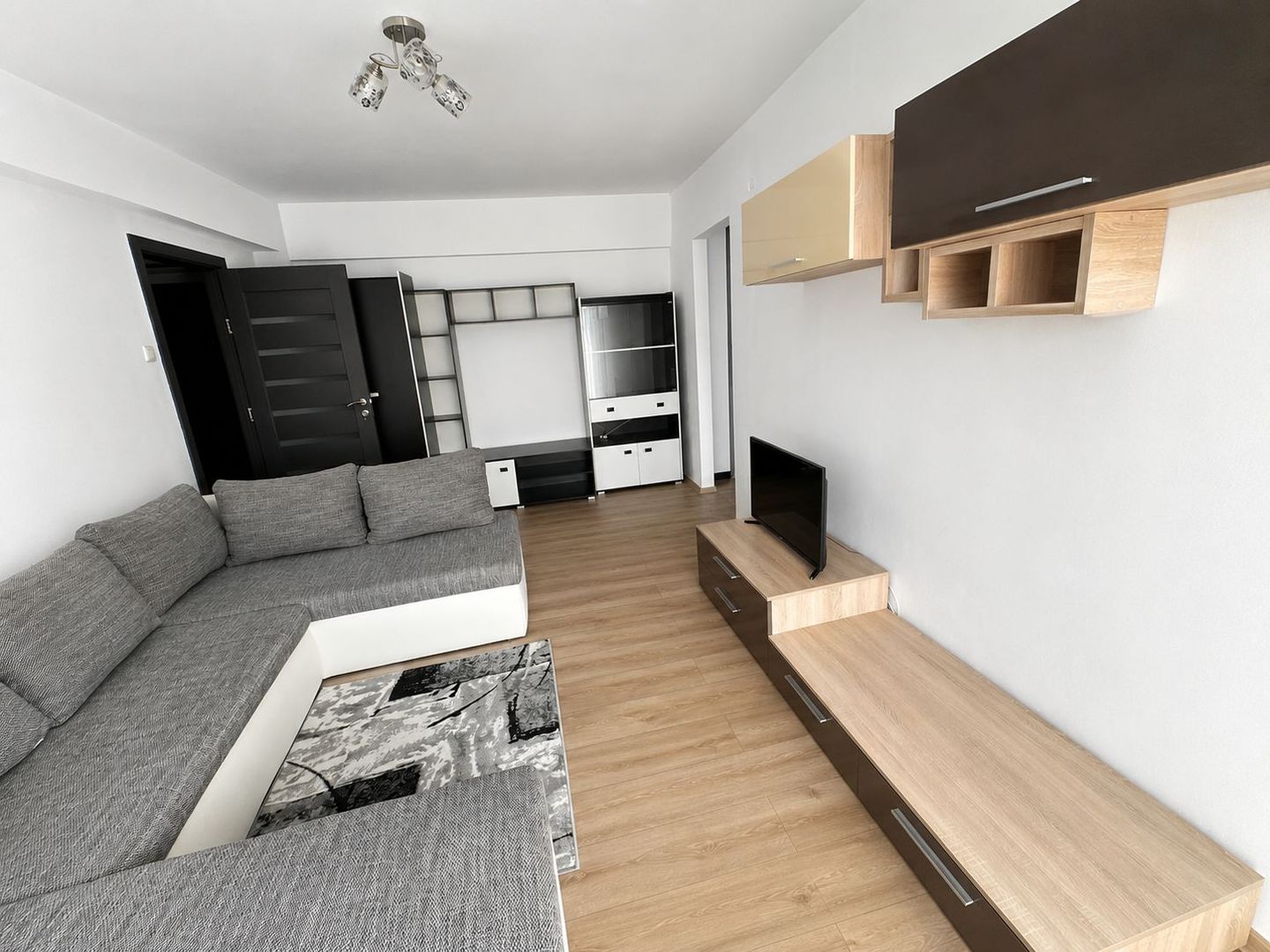 COMISION 0%, Apartament 2 Camere, Etaj 6, Lift, Renovat, Ultracentral - Poză 5