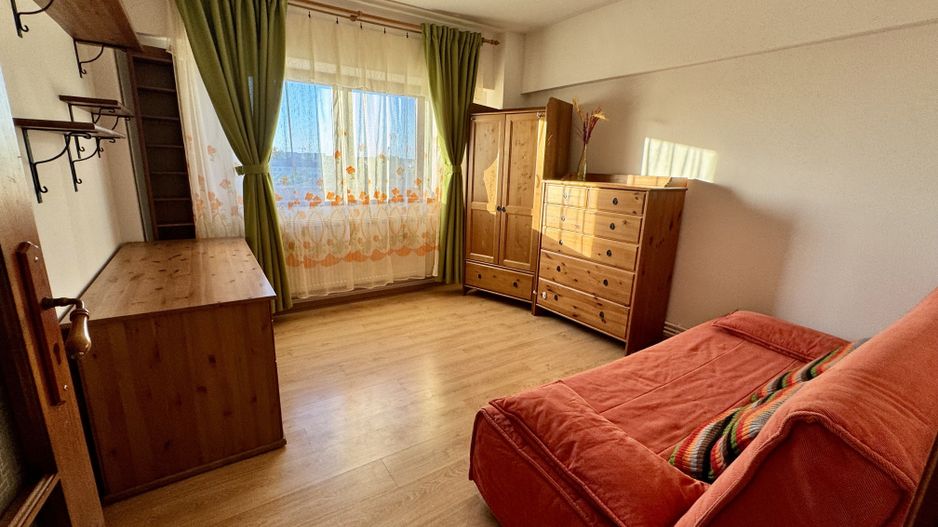 APARTAMENT SPATIOS SI LUMINOS - Poză 20