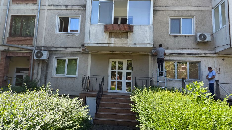Spațiu parter cu destinație mixtă, zona fostă Lidia – 67 mp - Poză 14