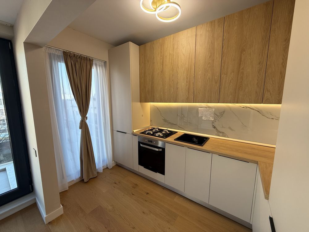 Închiriez apartament 2 camere modern, zona Unirii, centrală proprie - Poză 4