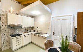 Comision 0%, Apartament 4 camere, Cladire Istorica, 134mp, Zona Sinaia - Poză 8