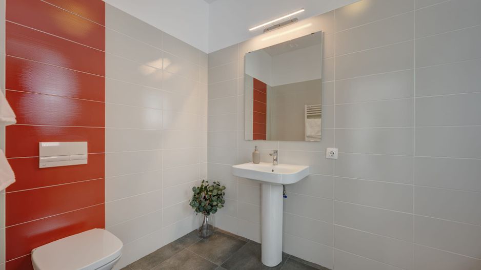 3 camere | 2 locuri parcare | boxa Laguna Residence - Poză 27