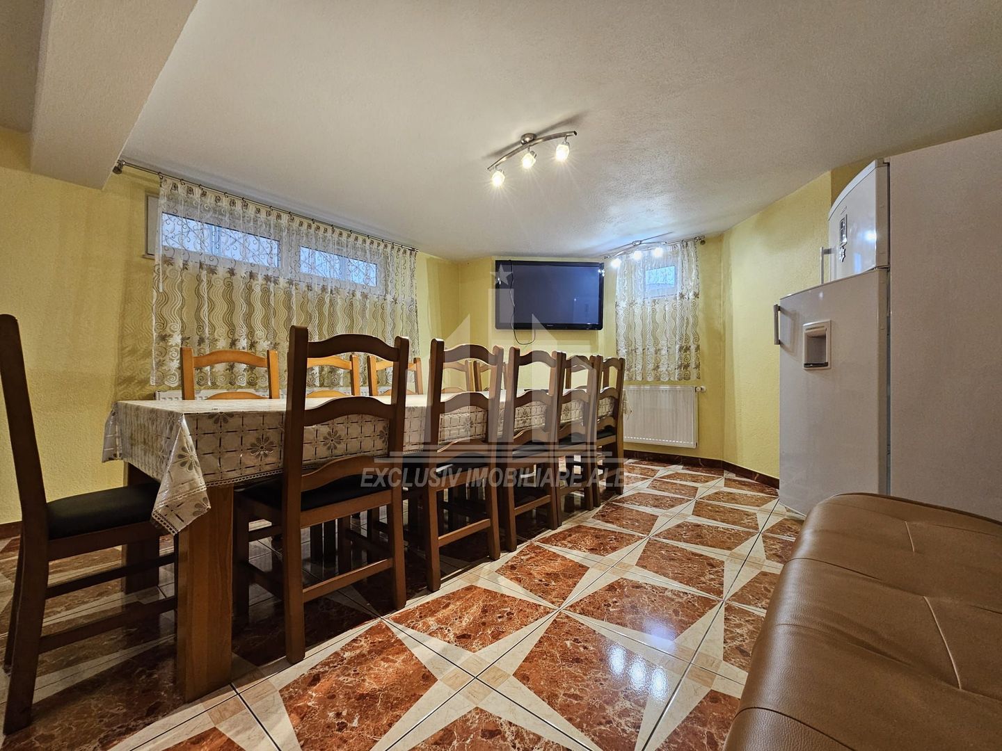 Casa individuala cu garaj, Alba-Micesti - Poză 19