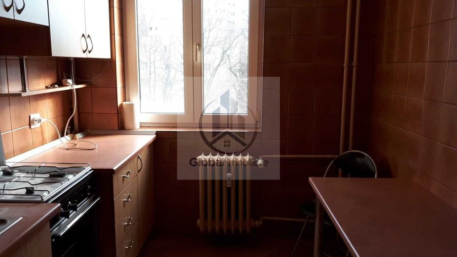 Proprietar inchiriez Ap 2 camere Etaj 3 decomandat Titan - Poză 6