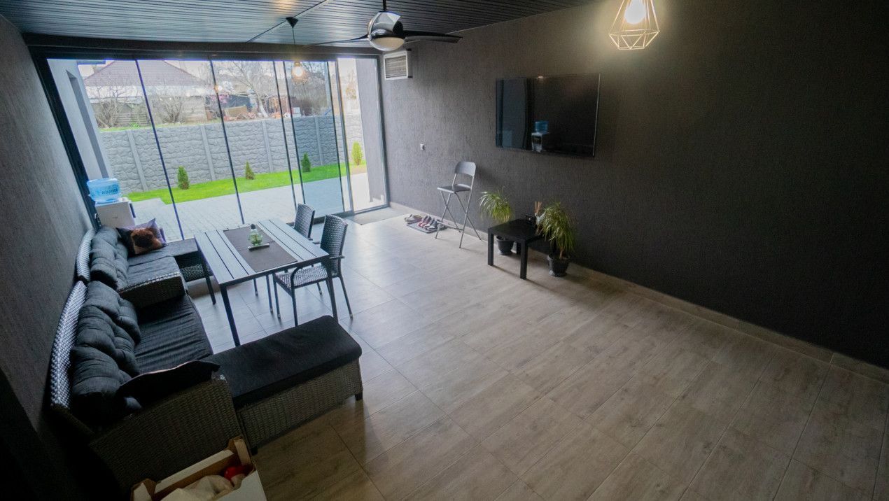 Agigea - Casa  deosebita cu piscina, mobilata si utilata complet. - Poză 56