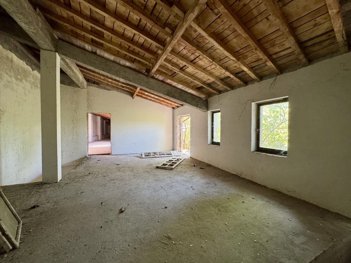 OPORTUNITATE RARA - imobil central, multifunctional, curte PROPRIE - Poză 20