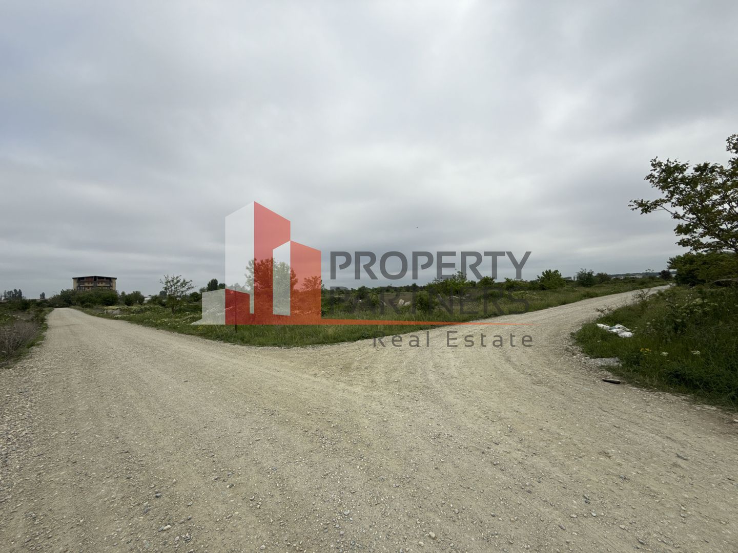 Teren Drumul Opalului -  cu Piscul Corbului - Poză 6