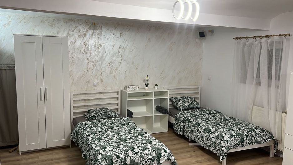 Garsoniera moderna la vila langa Oncologie aproape de centru, demisol - Poză 1