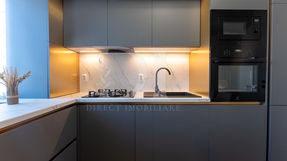 Apartament ultrafinisat / etaj intermediar / Zona Terra - Poză 3