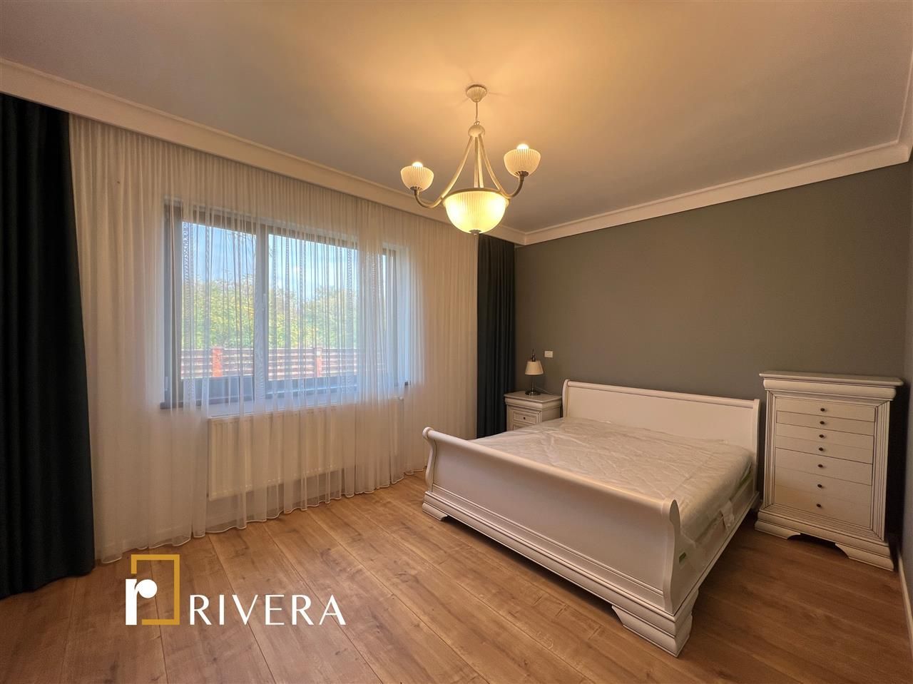 Vila la marginea padurii | Corbeanca | Mobilat Mobexpert - Poză 5