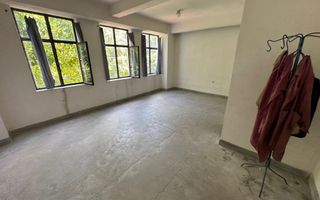 Proprietate compusă din 2 case - Poză 19