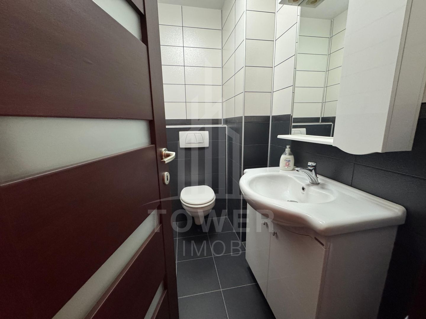 Apartament de închiriat 3 camere, 100 m², decomandat, zona Ștrand - Poză 15