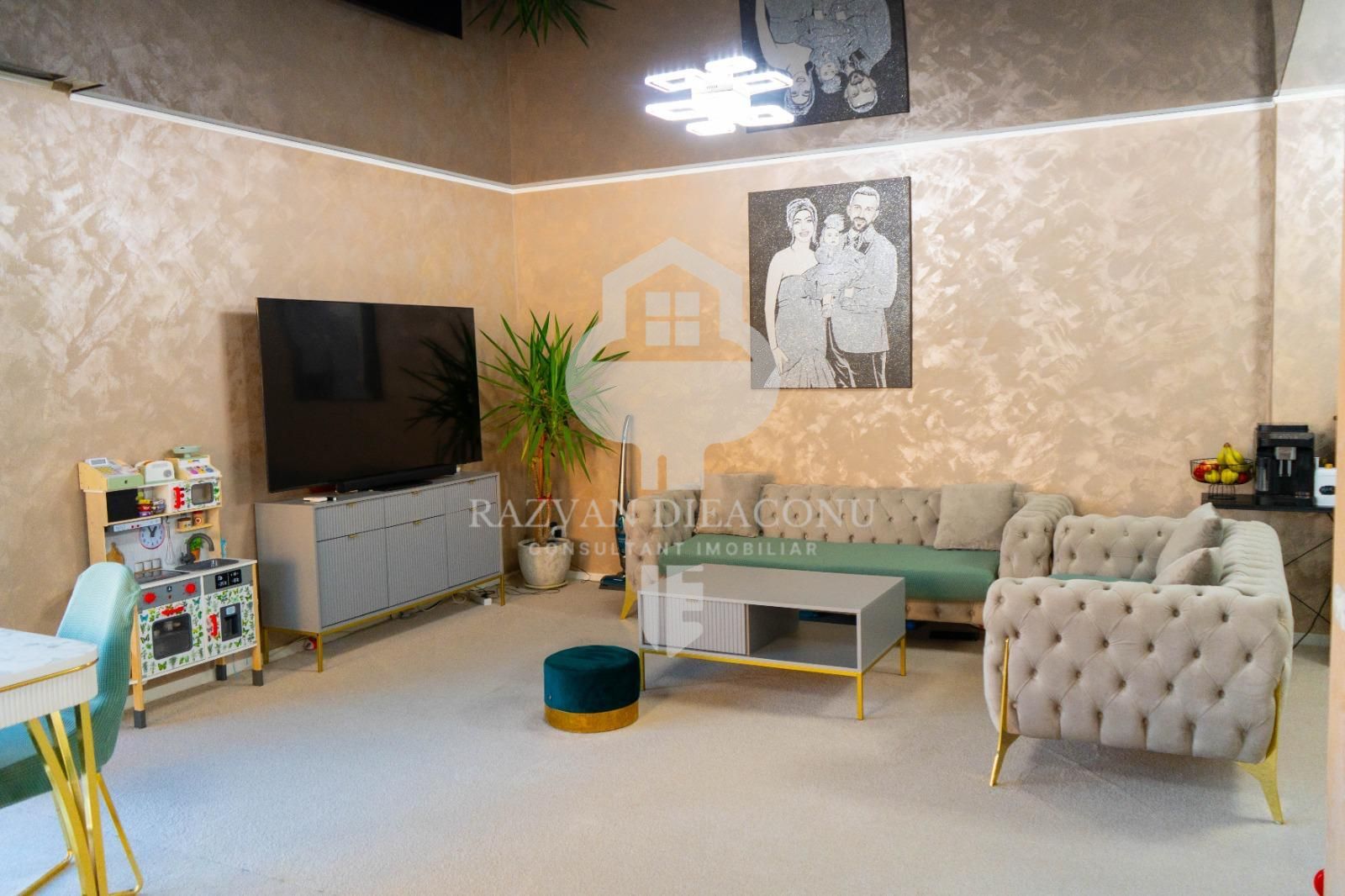 Casa de vanzare - Poză 1