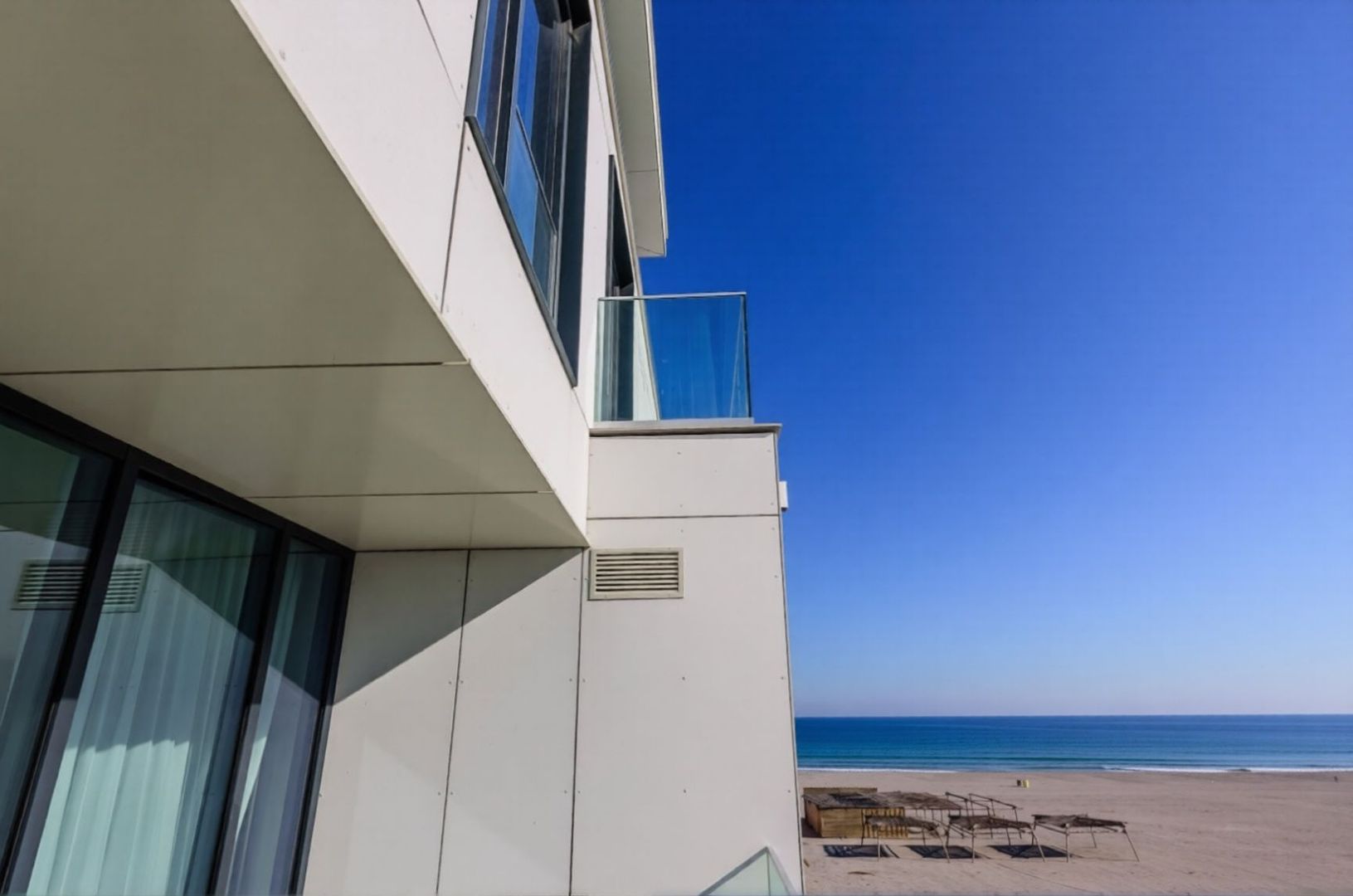 Apartament superb One Mamaia Nord 3 camere I Sea view - Poză 2