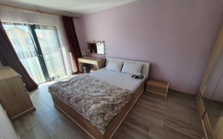 Casa cu 4 camere si garaj - Poză 7