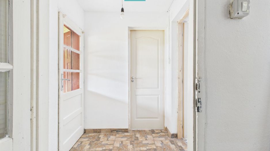 Casă în localitatea Gurahonț - Arad, teren 2914 mp - Poză 3