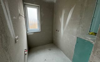 Comision 0%. Finisaje la alegere. Toate utilitatile. Strada asfaltata. - Poză 9