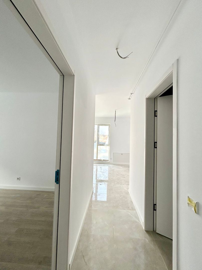 Apartament cu 3 camere de vânzare în Muzeul Apei, Floresti - Poză 3