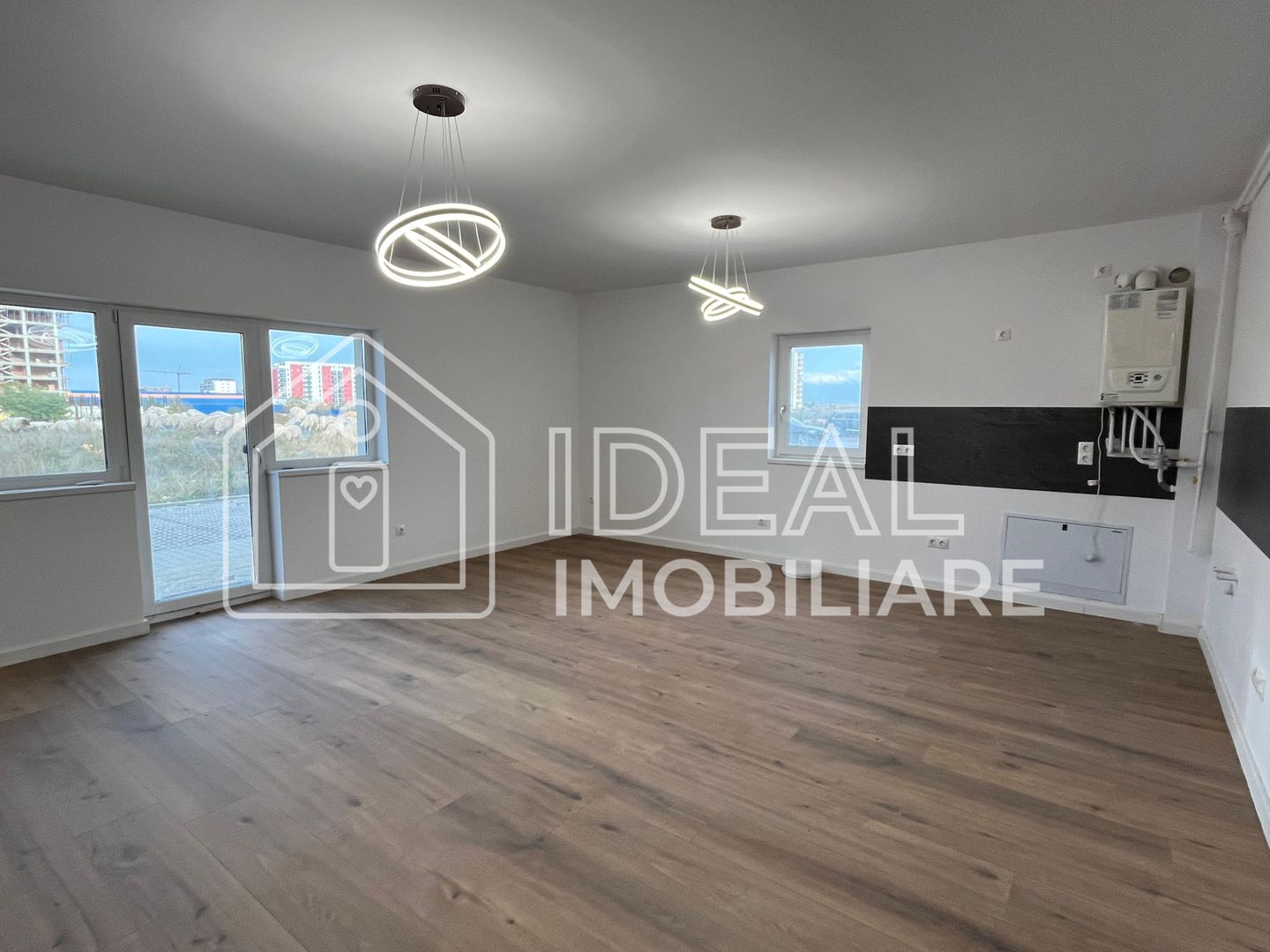 Apartamente 3 camere de vânzare – zona Prelungirea Doamna Stanca - Poză 2