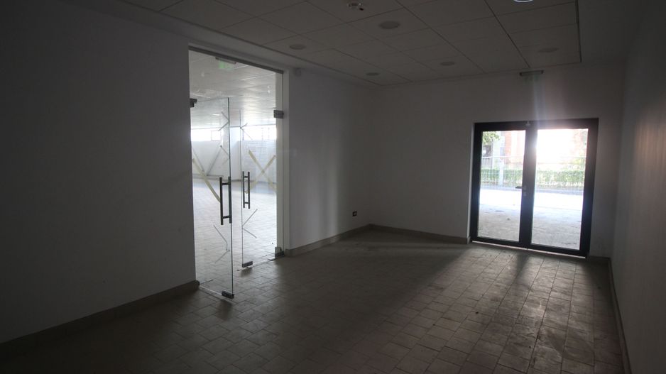 Spațiu comercial / shworoom 1.000 mp - Poză 7