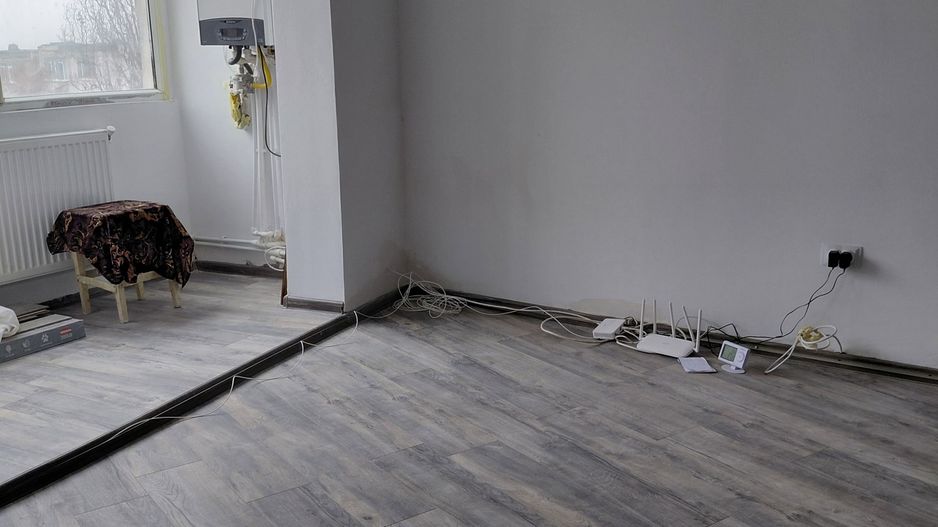 🏡 Apartament 2 camere  dec | Micro 13 | Etaj 4/5 | 55 mp totali ,liber - Poză 3