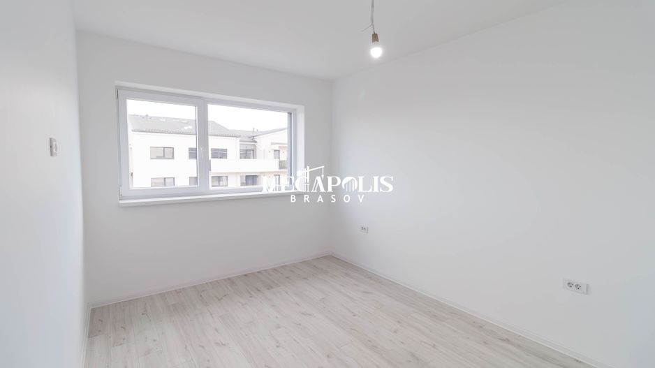 Apartament 2 Camere Decomandat/ Brasov/ Intabulat - Poză 9