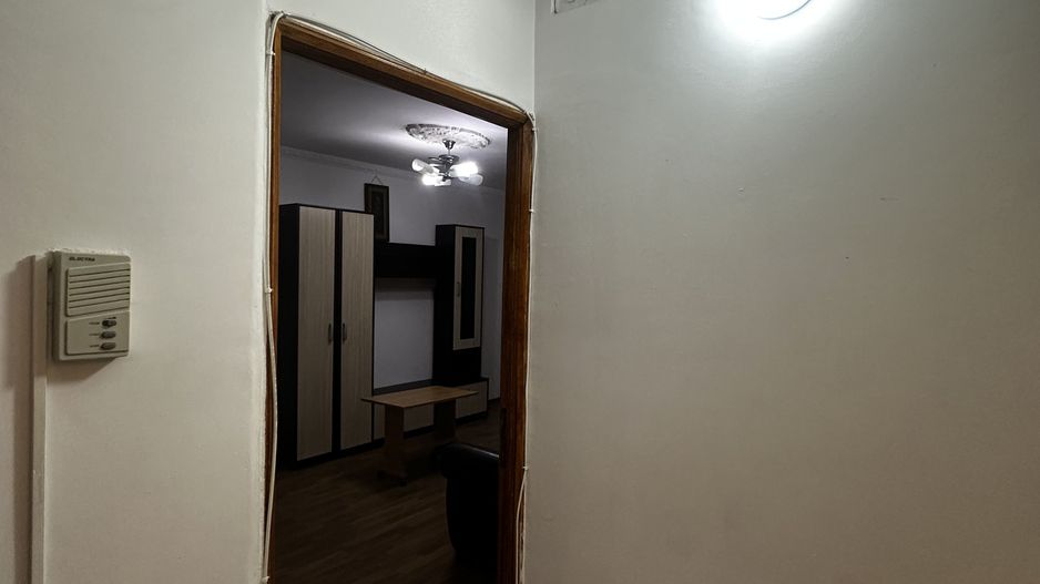 Apartament 3 camere Titan, vis-a-vis metrou, parcare, 2 băi - Poză 10
