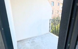 Apartament 2 camere Otopeni central | bloc cu lift | include parcare - Poză 4