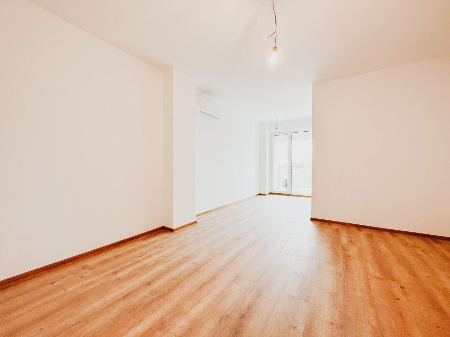 REZERVAT - Apartament 1 camera - Kara Residence - Loc parcare - Com 0% - Poză 1