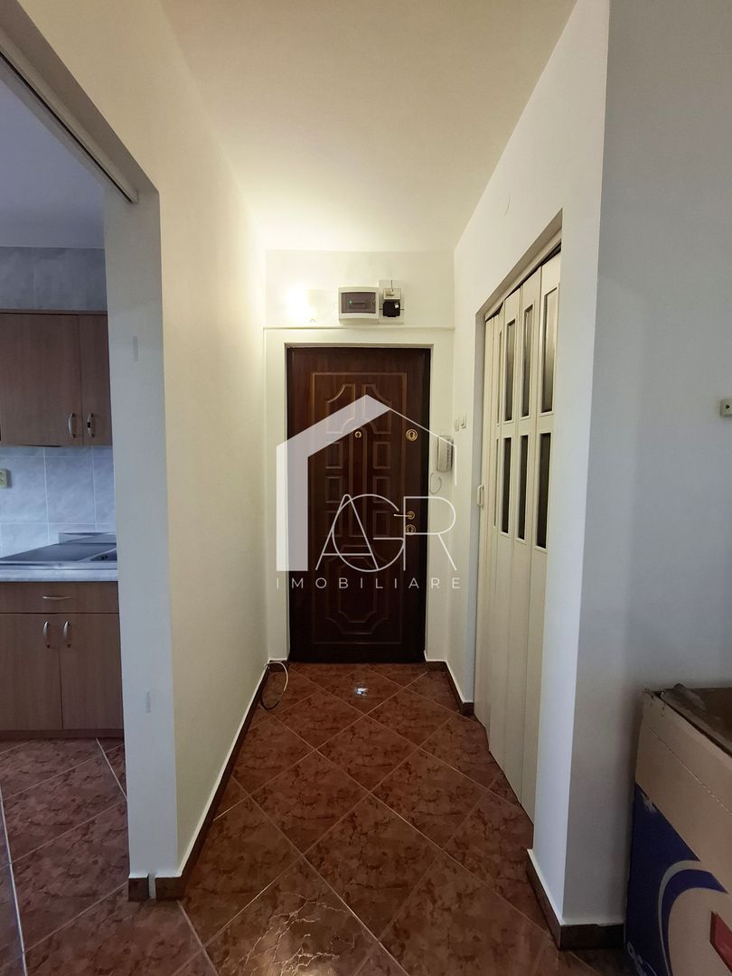 Apartament cu 2 camere, semidecomandat, Ultracentral - Poză 6