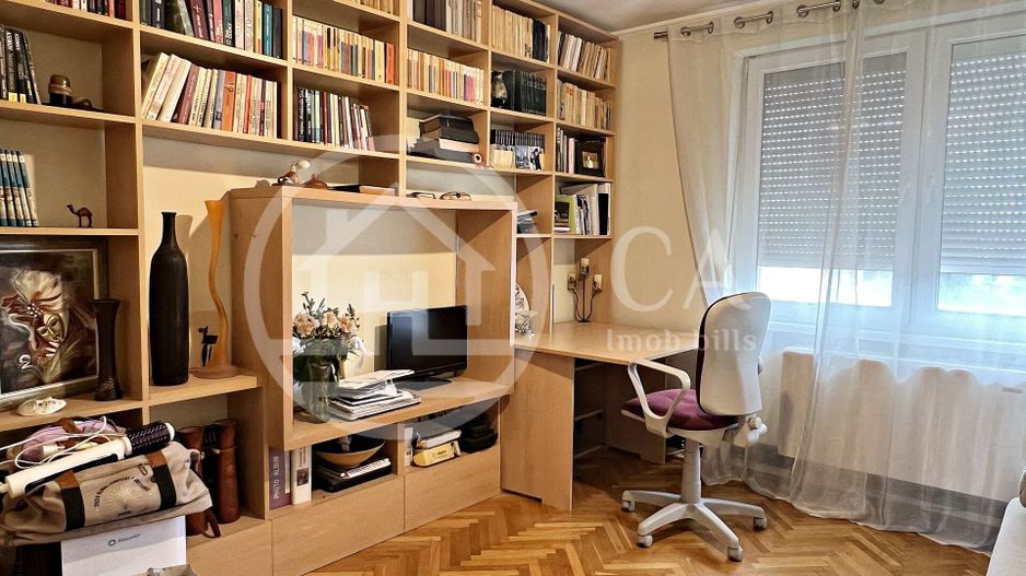 Apartament de inchiriat cu 4 camere in zona ultracentrala, Oradea - Poză 9