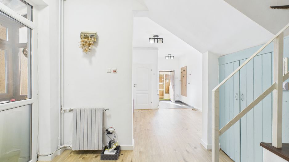 Casă / Vilă cocheta cu 3 camere - de vanzare - zona Basarab - Poză 15