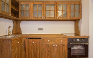 Casa de vanzare in centrul Brasovului - curte privata si pivnita - Poză 11