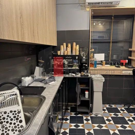 Inchiriere/Vanzare cafenea in zona Unirii - Poză 1