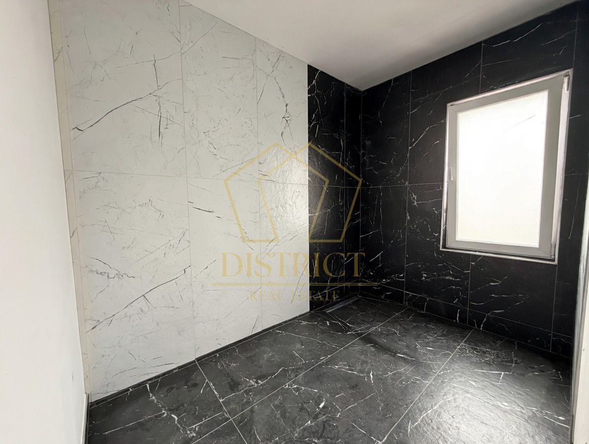 Duplex cu 4 camere despărțit prin camera tehnica | Mosnita Noua - Poză 12