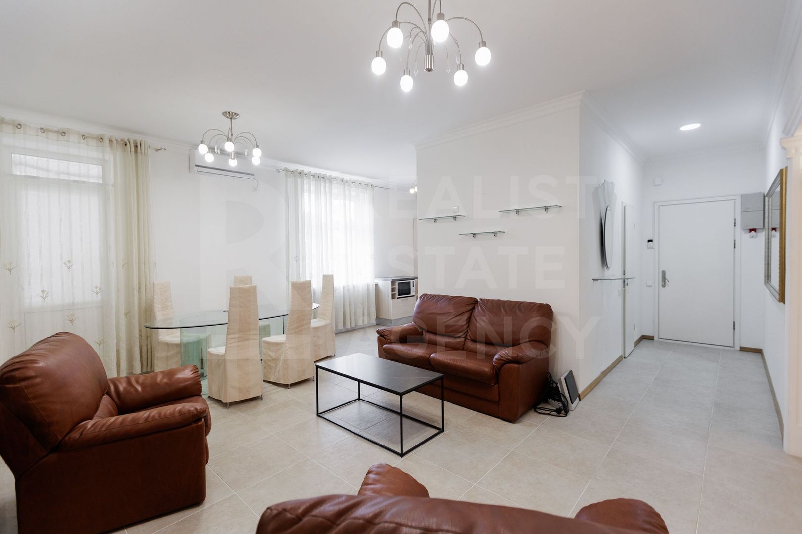 Chirie, apartament, 4 camere, str. Mihai Eminescu, Centru - Poză 11