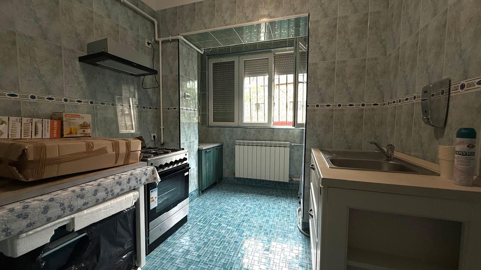 OPORTUNITATE APARTAMENT 3 CAMERE ZONA CISMIGIU + GARAJ + BOXA + CENTRALA PROPRIE - Poză 8