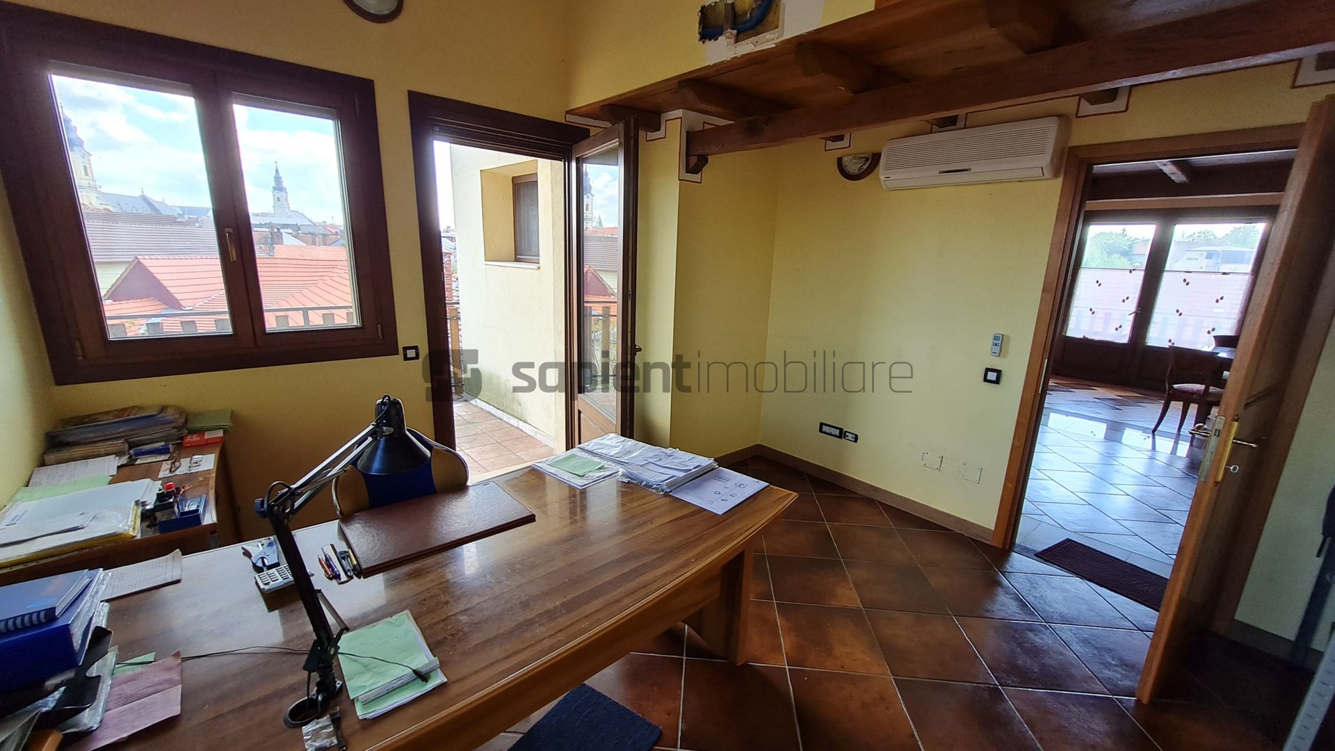 SAPIENT IMOBILIARE / Apartament deosebit - str. Cuza Vodă - Poză 8