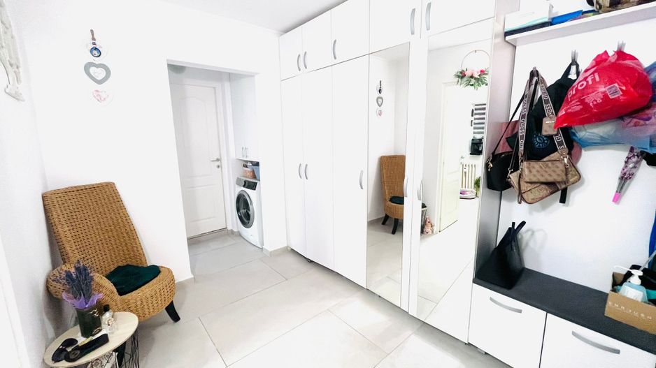 APARTAMENT MODERN DECOMANDAT RENOVAT COMPLET BLOC REABILITAT GORJULUI - Poză 10