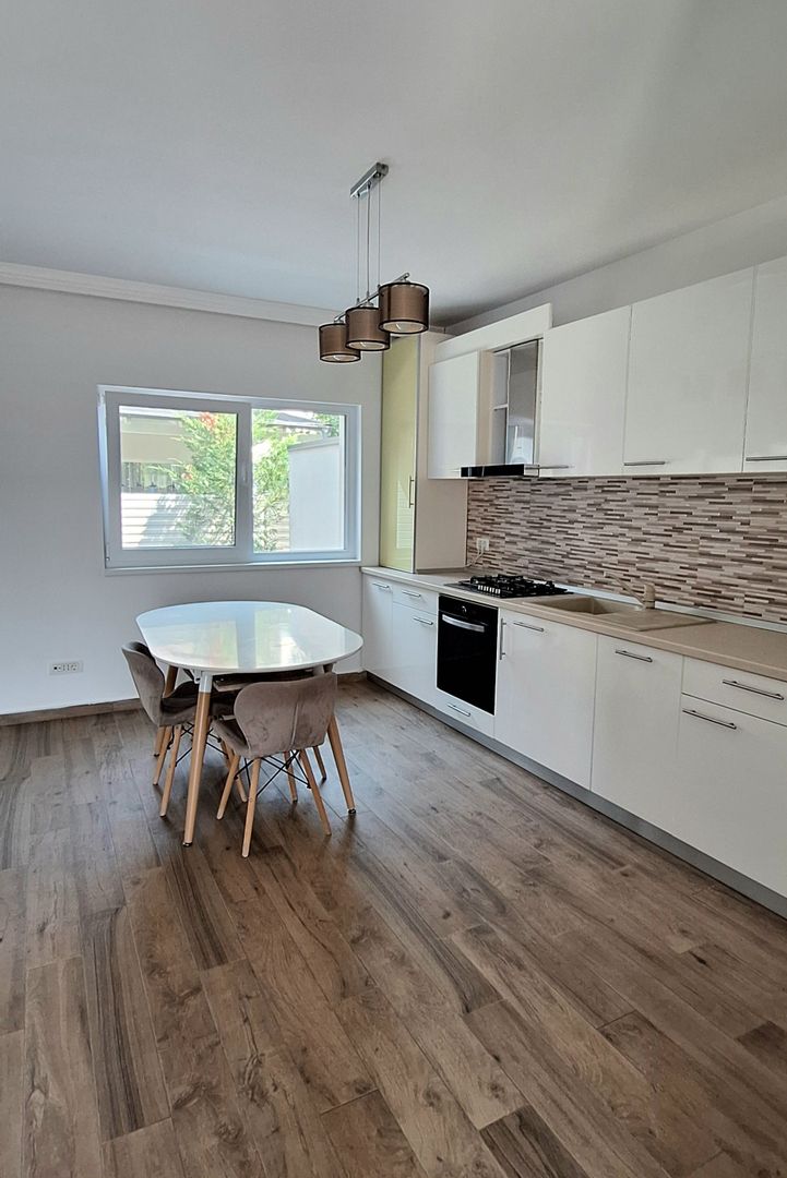 Locuinta insiruita cu 3 camere in Dumbravita - Poză 9