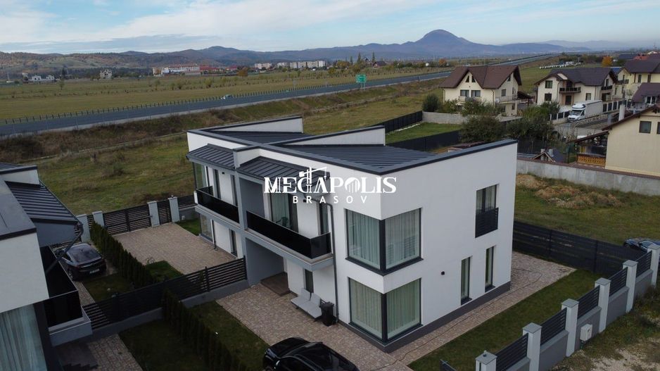 Duplex 4 Camere | 125mp Utili | Intabulată | TVA inclus | Râșnov - Poză 3