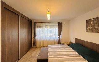 Triplex cu 5 camere complet mobilat si utilat, in SELIMBAR - Poză 13